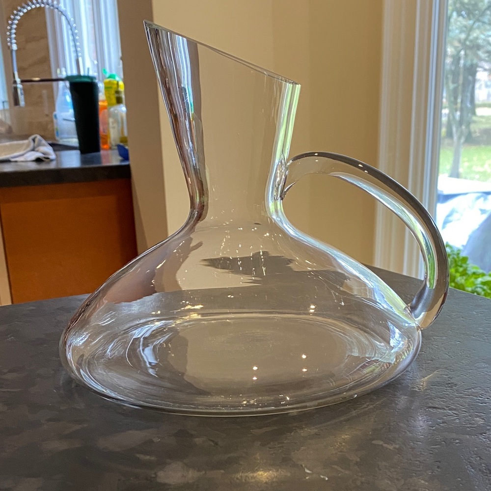 Elegant Clear Glass Pitcher
